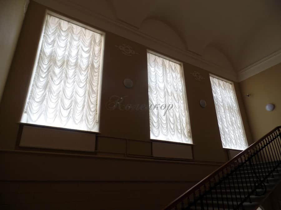 Фото штор : шторы для актового зала